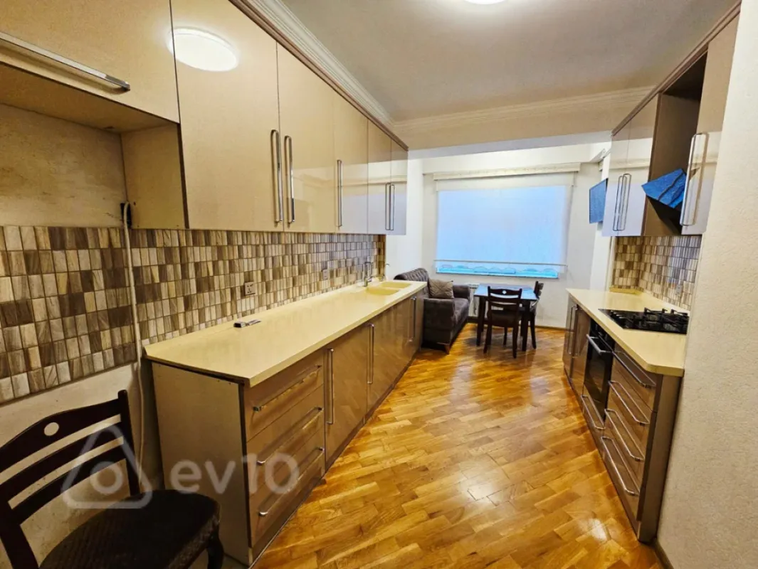 Satılır 3 otaqlı yeni tikili 115 m²