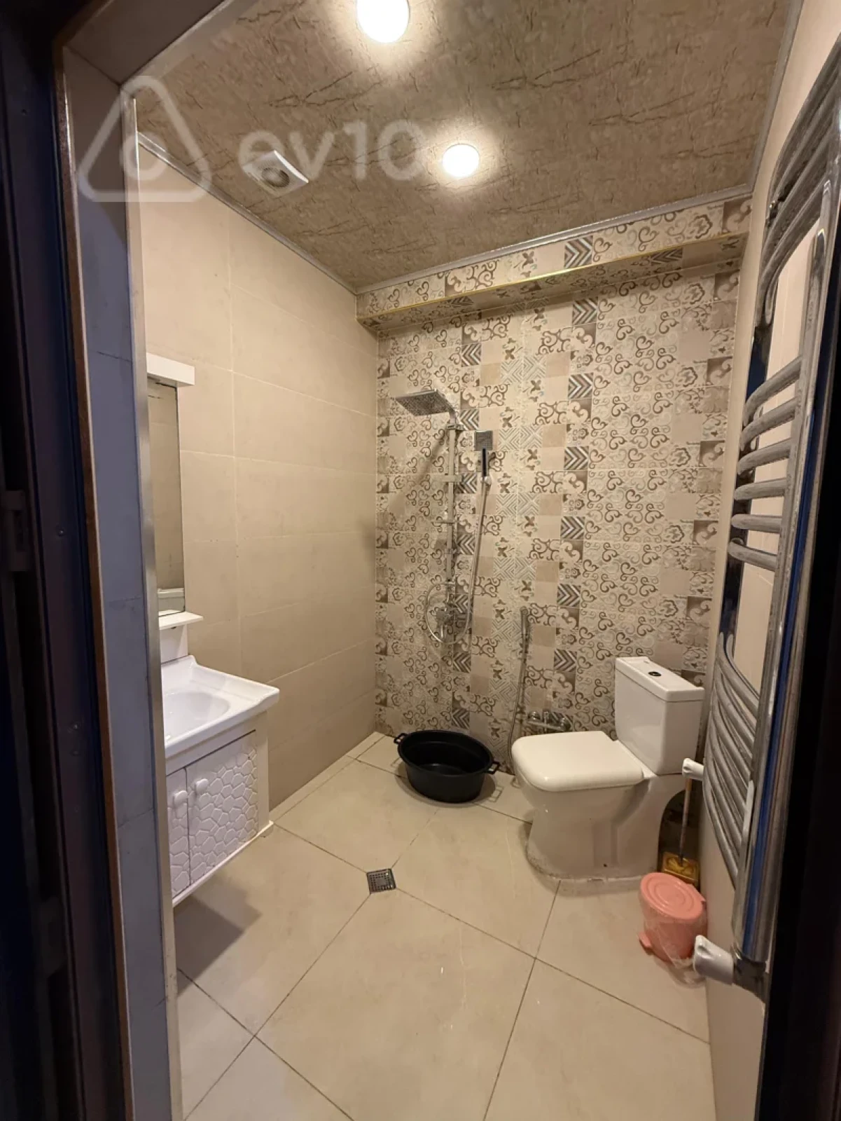 Kirayə verilir 3 otaqlı yeni tikili 73 m²