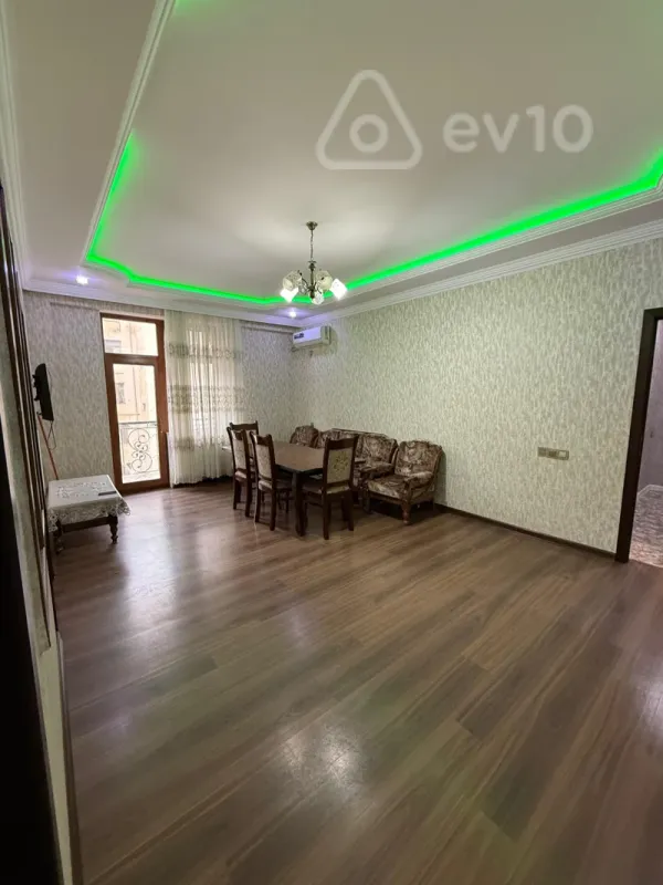 Kirayə verilir 3 otaqlı yeni tikili 73 m²