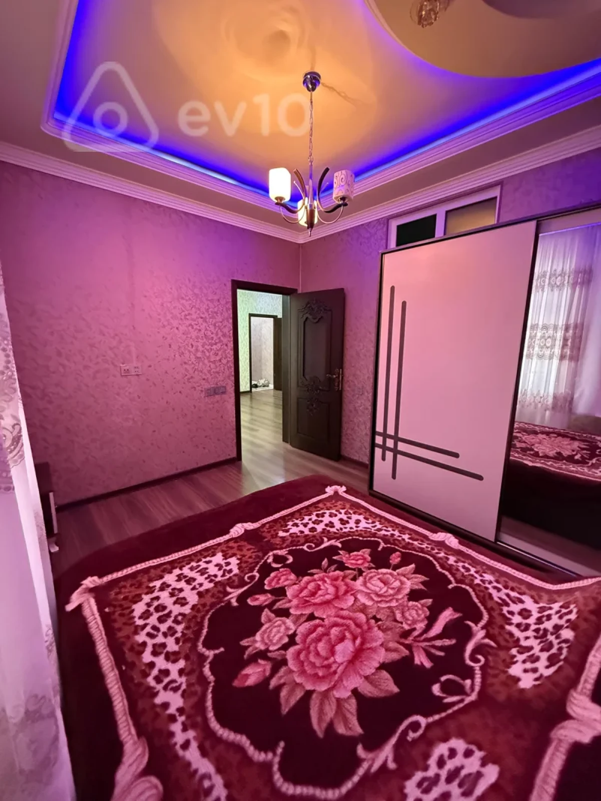 Kirayə verilir 3 otaqlı yeni tikili 73 m²
