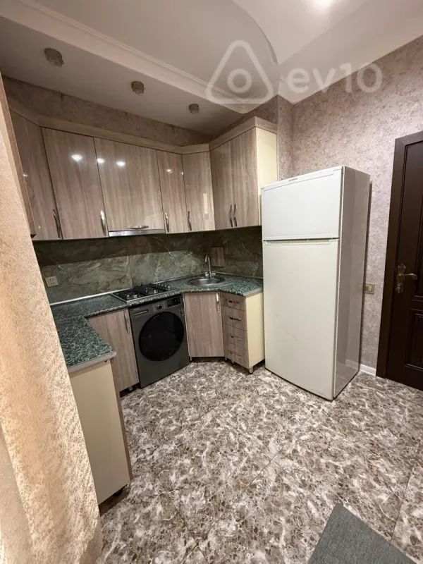 Kirayə verilir 3 otaqlı yeni tikili 73 m²