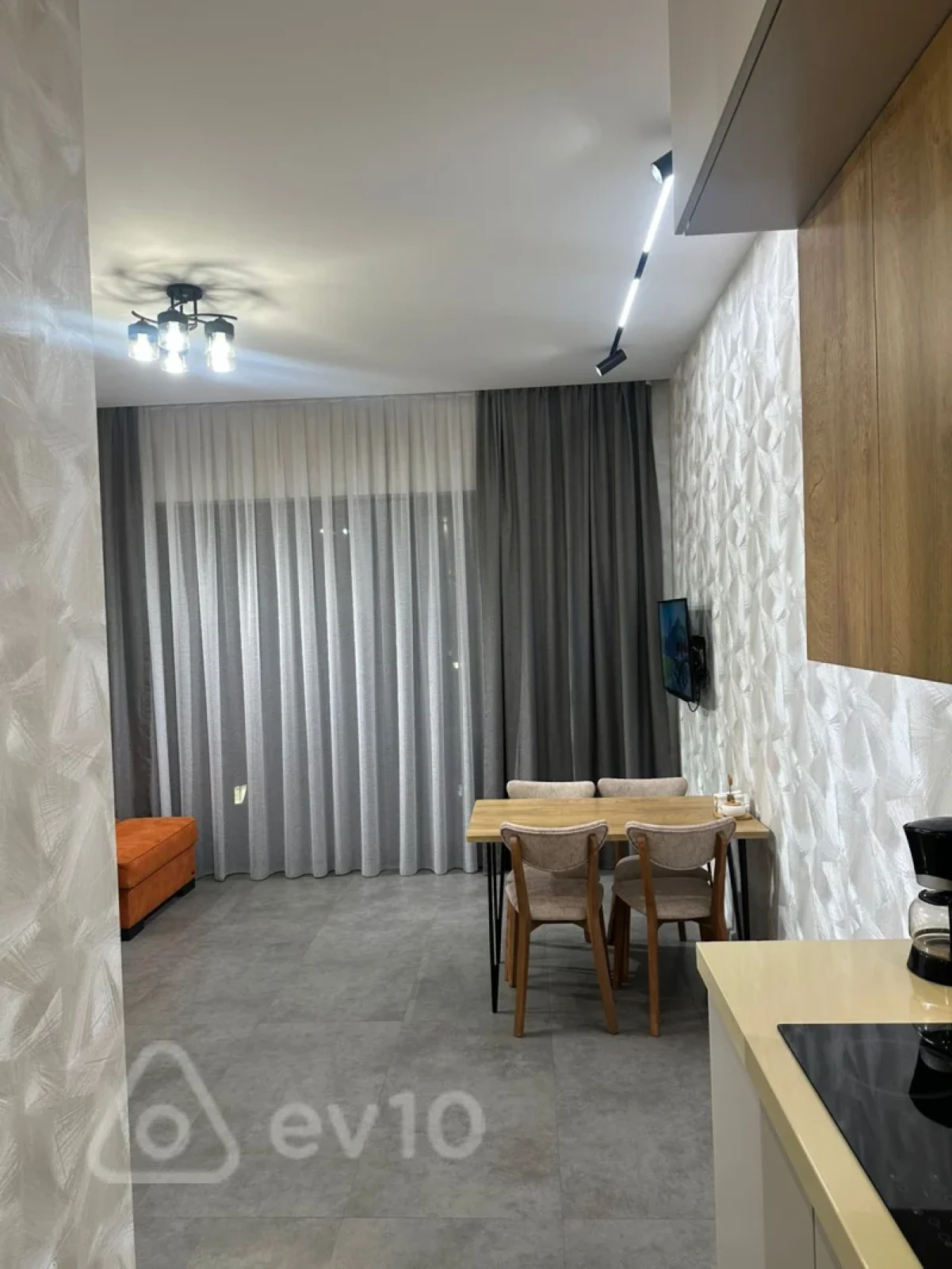Satılır 1 otaqlı yeni tikili 59.5 m²