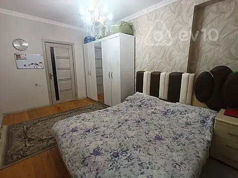 Satılır 2 otaqlı yeni tikili 78 m²