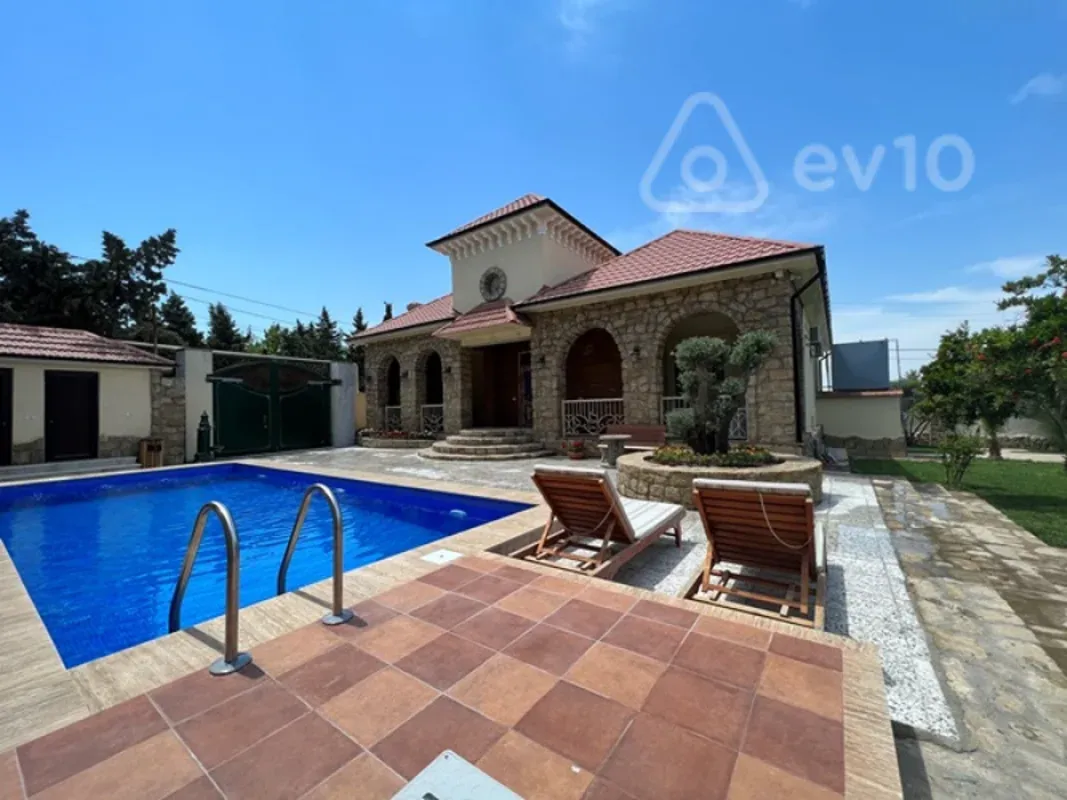 Kirayə verilir 5 otaqlı həyət evi 250 m²