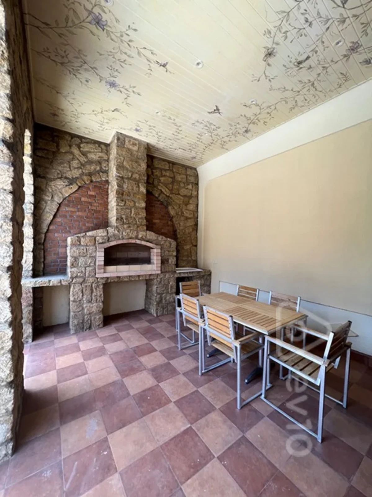 Kirayə verilir 5 otaqlı həyət evi 250 m²