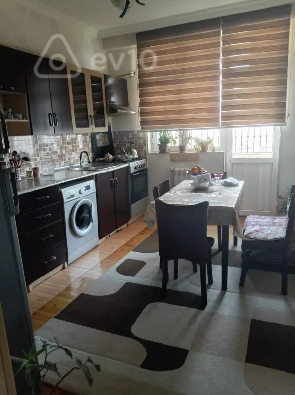 Satılır 2 otaqlı yeni tikili 75 m²