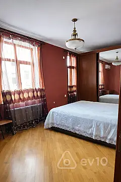 Satılır 3 otaqlı yeni tikili 124 m²