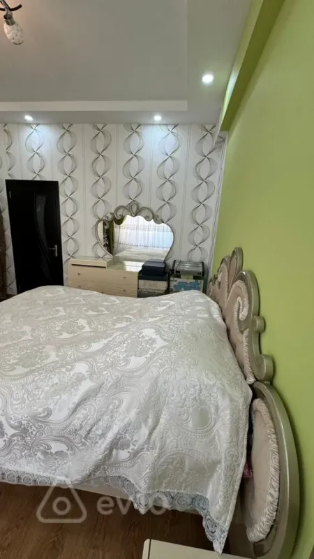 Satılır 3 otaqlı yeni tikili 114 m²