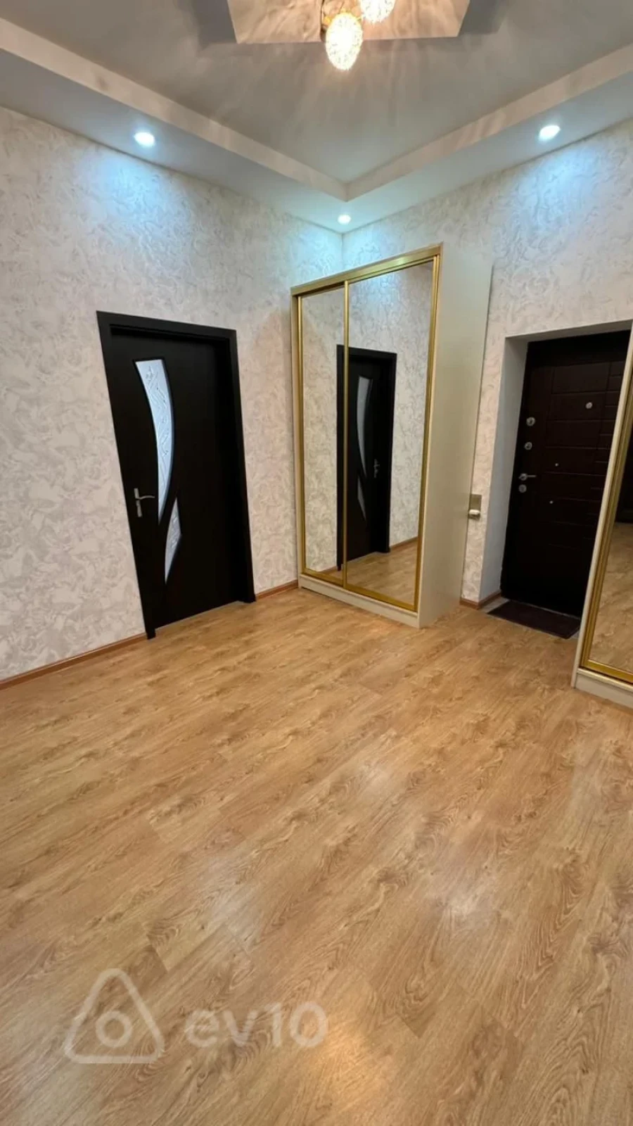 Satılır 3 otaqlı yeni tikili 114 m²