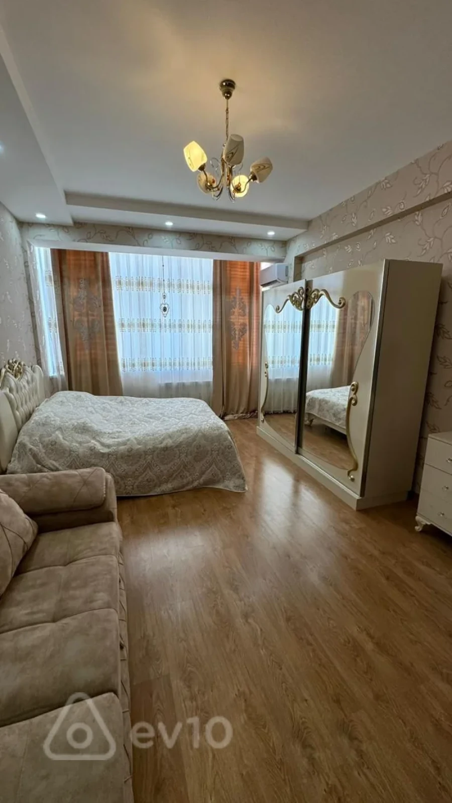 Satılır 3 otaqlı yeni tikili 114 m²