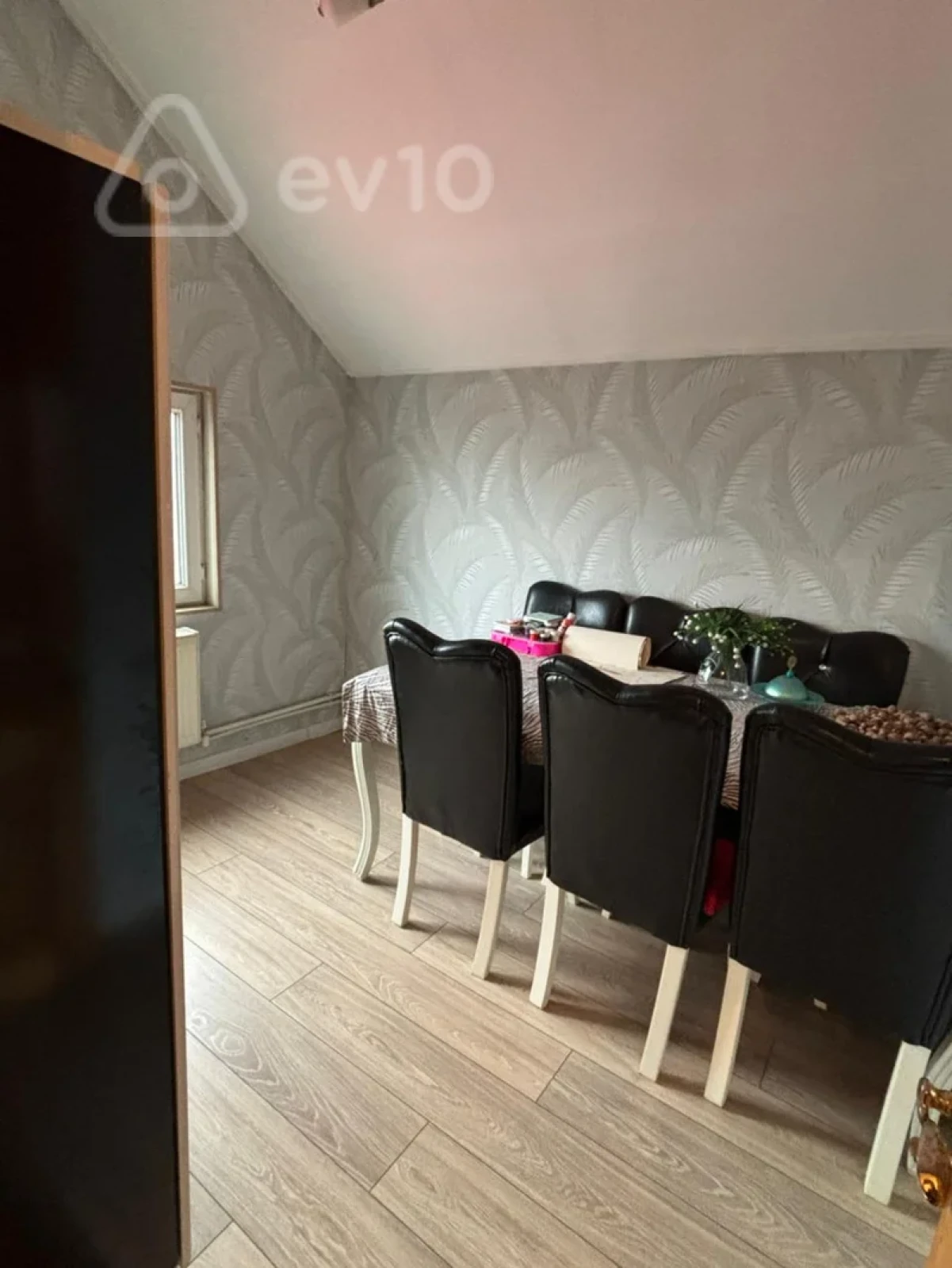 Satılır 4 otaqlı həyət evi 110 m²