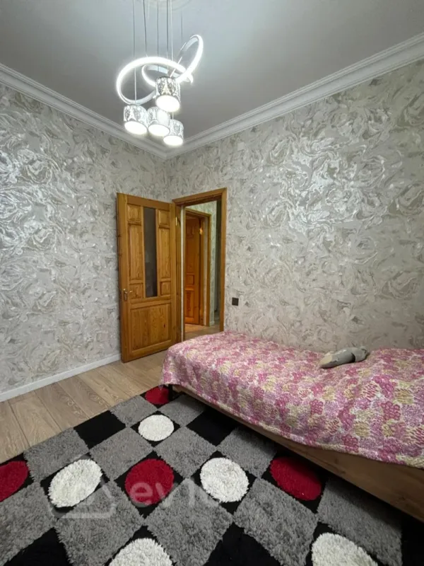 Satılır 4 otaqlı həyət evi 110 m²