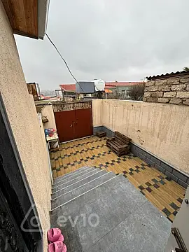 Satılır 4 otaqlı həyət evi 110 m²