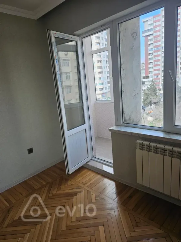 Kirayə verilir 1 otaqlı köhnə tikili 45 m²