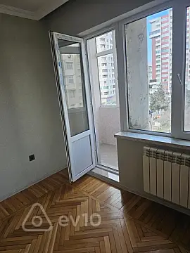 Kirayə verilir 1 otaqlı köhnə tikili 45 m²