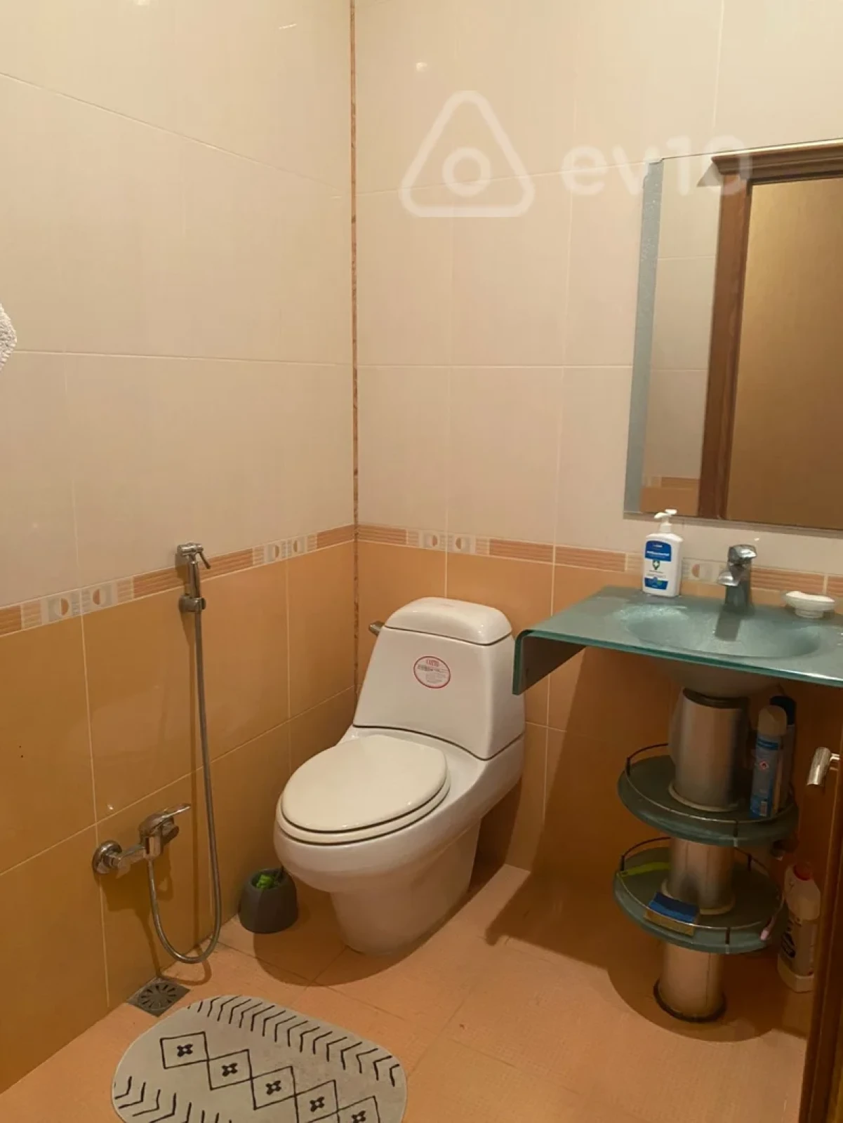 Kirayə verilir 3 otaqlı yeni tikili 124 m²
