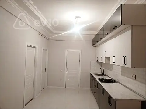 Satılır 2 otaqlı yeni tikili 72 m²