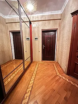 Kirayə verilir 3 otaqlı yeni tikili 100 m²