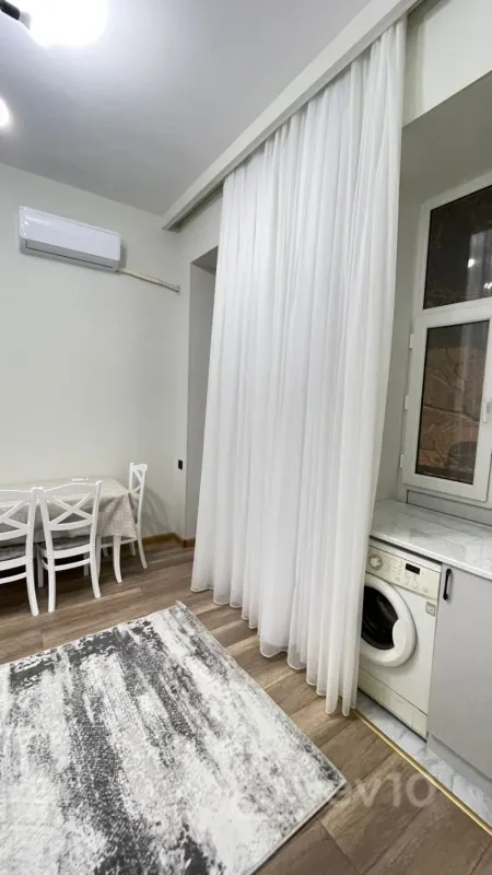 Kirayə verilir 1 otaqlı köhnə tikili 32 m²