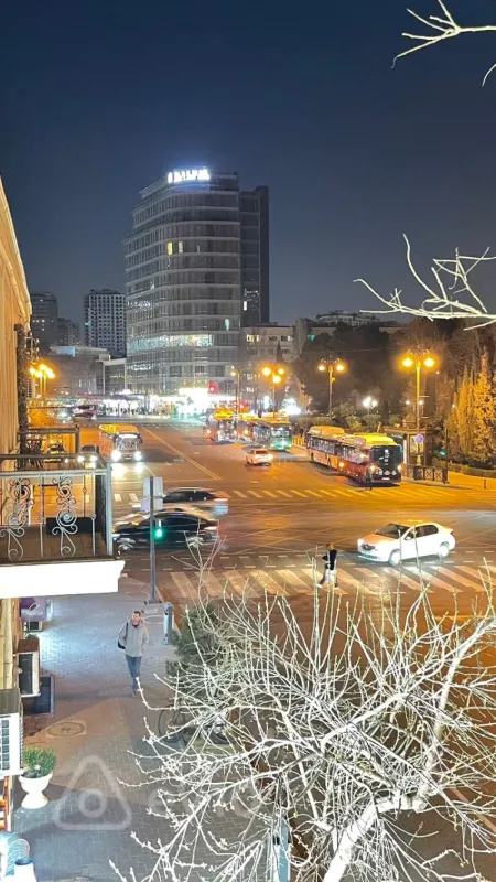 Kirayə verilir 1 otaqlı köhnə tikili 32 m²