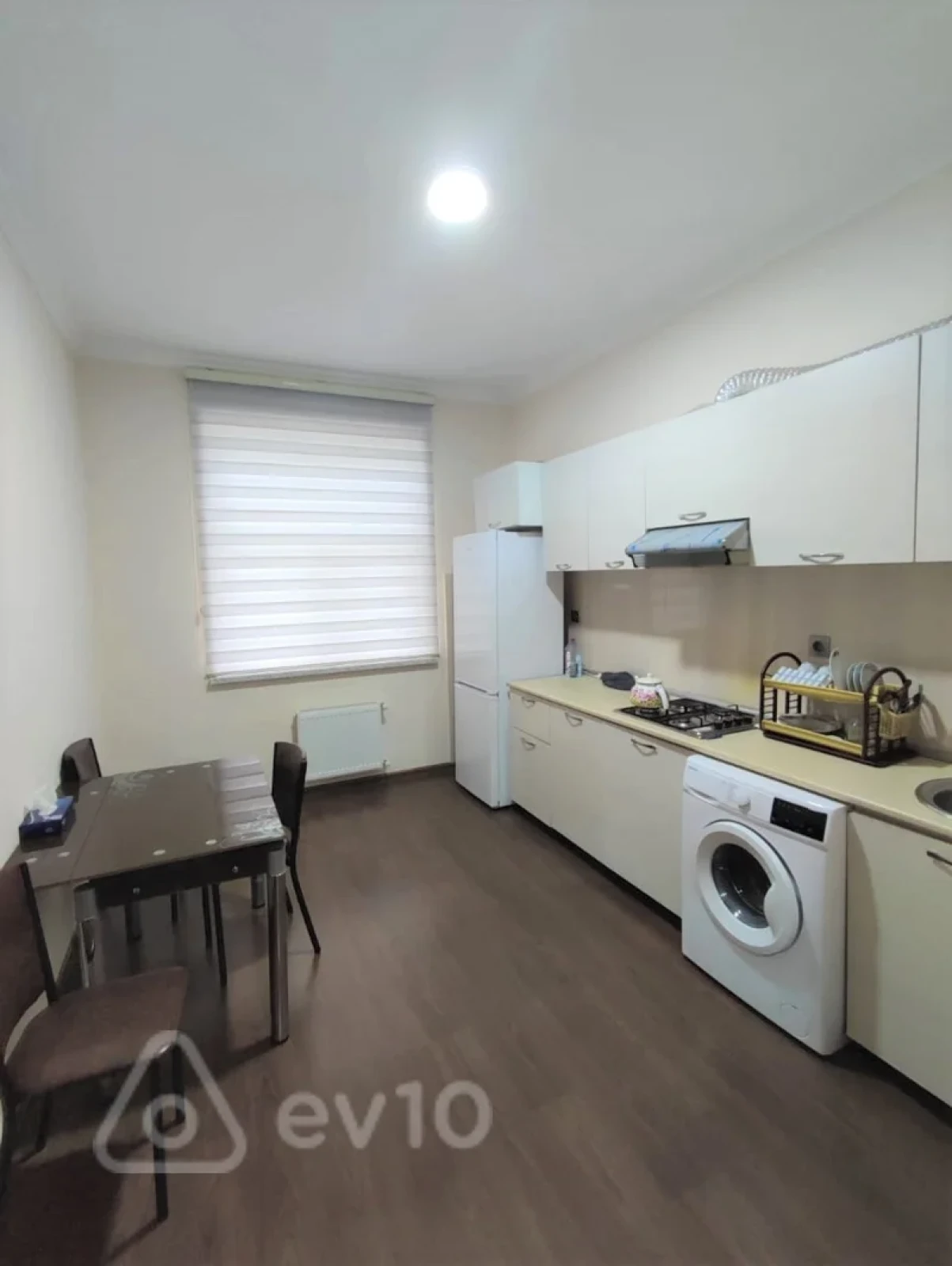 Satılır 4 otaqlı yeni tikili 120 m²