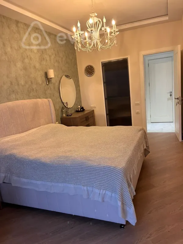 Satılır 3 otaqlı yeni tikili 92 m²