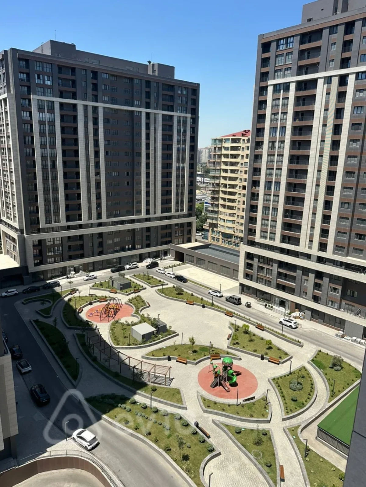 Satılır 3 otaqlı yeni tikili 92 m²