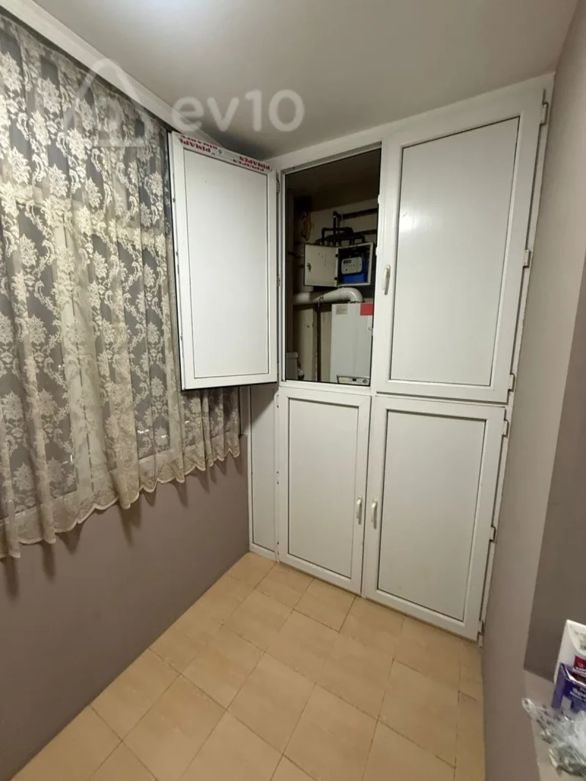 Kirayə verilir 2 otaqlı yeni tikili 97 m²