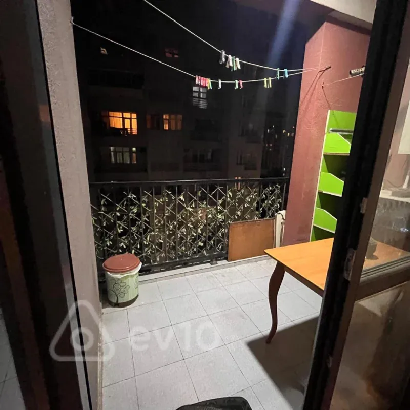 Kirayə verilir 2 otaqlı yeni tikili 70 m²