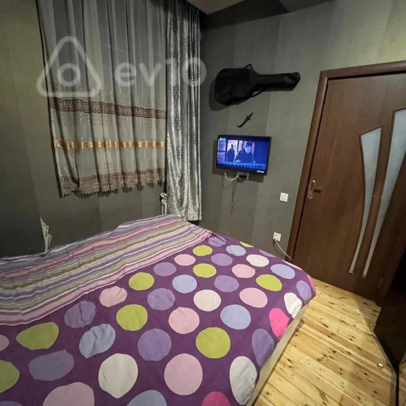 Kirayə verilir 2 otaqlı yeni tikili 70 m²
