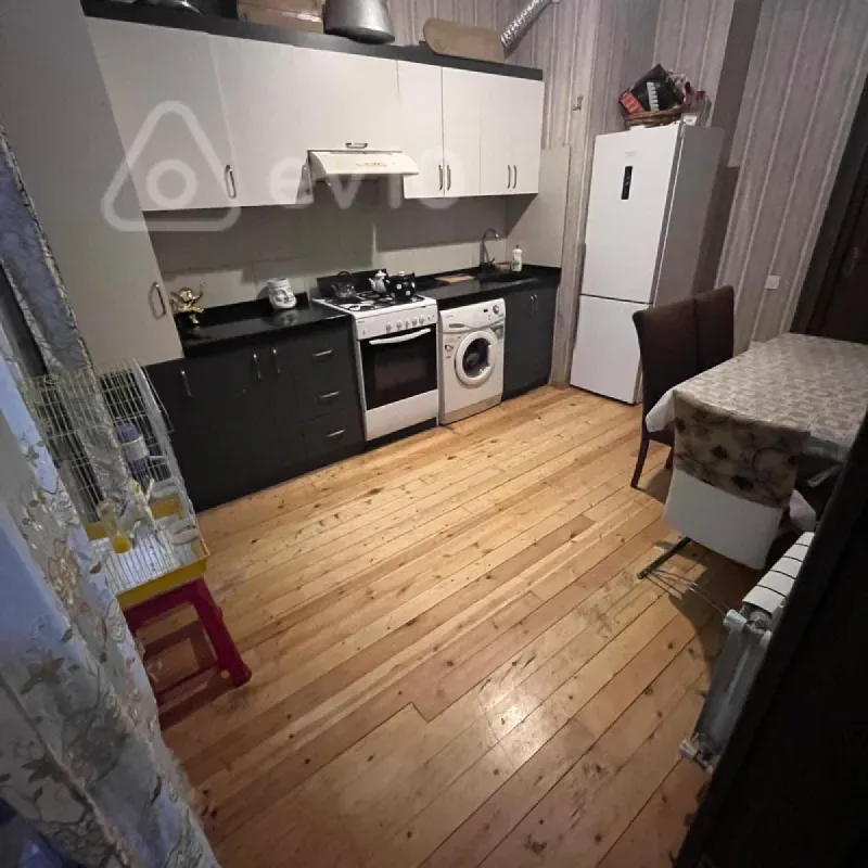 Kirayə verilir 2 otaqlı yeni tikili 70 m²