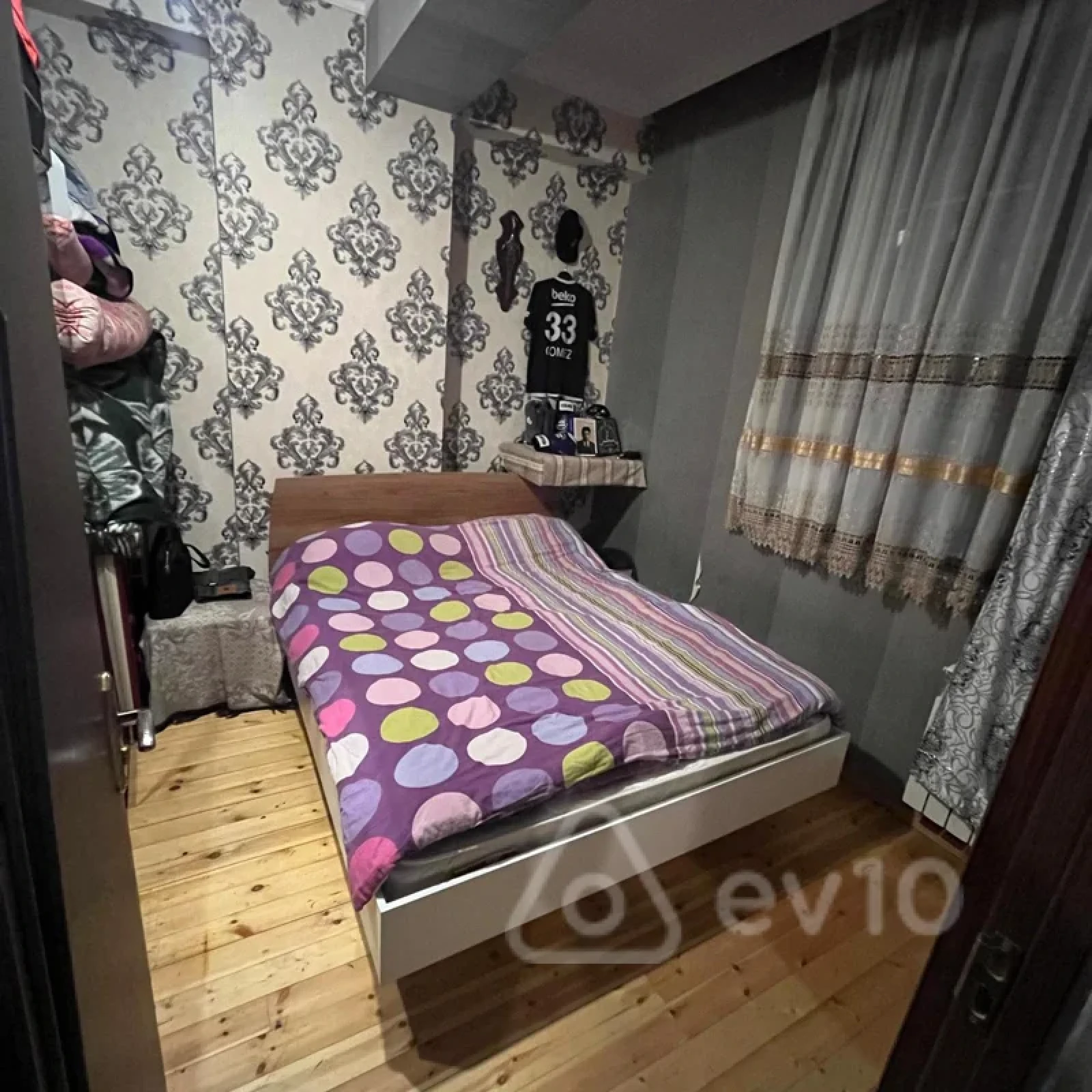 Kirayə verilir 2 otaqlı yeni tikili 70 m²