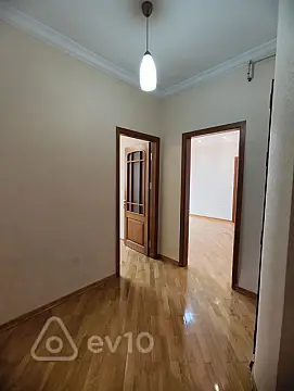 Satılır 2 otaqlı yeni tikili 64 m²