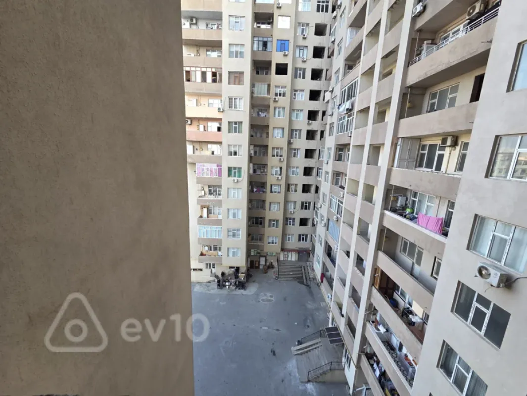Satılır 2 otaqlı yeni tikili 90 m²
