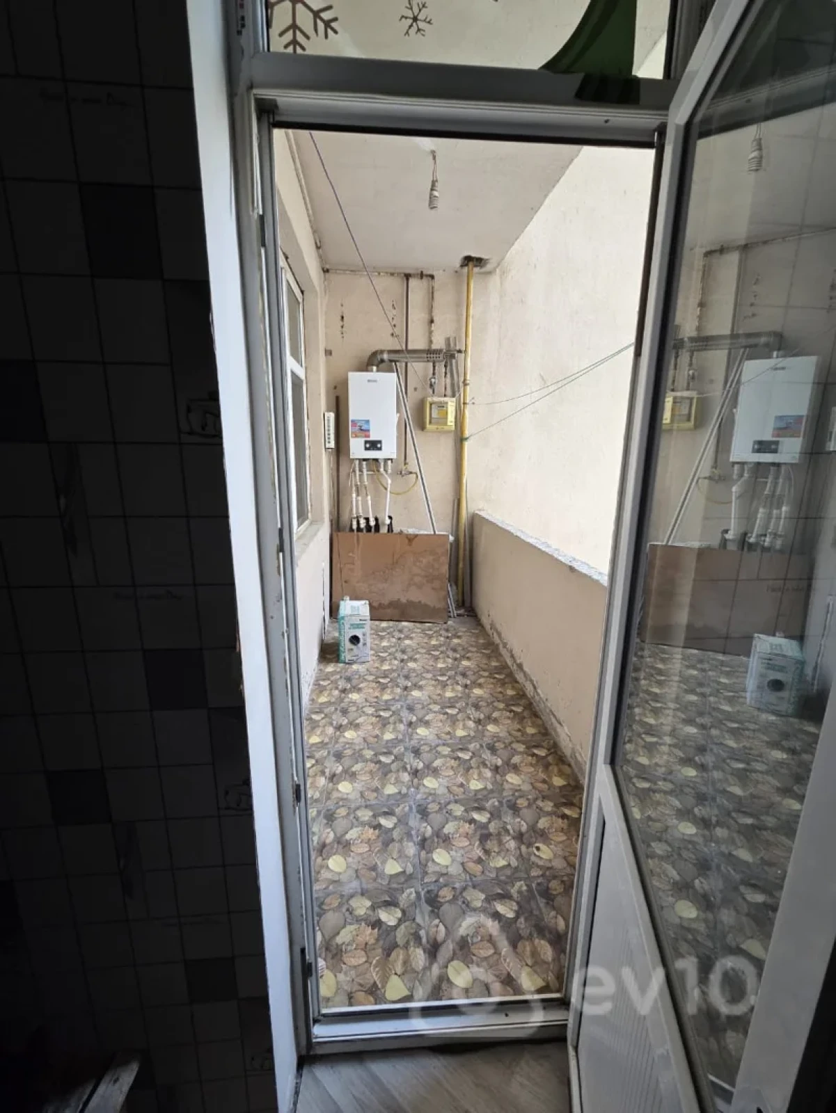 Satılır 2 otaqlı yeni tikili 90 m²