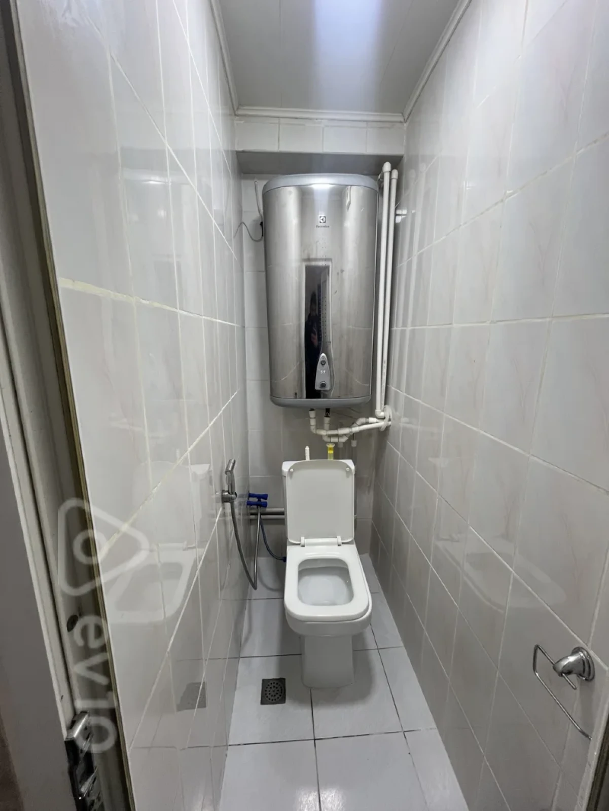 Kirayə verilir 3 otaqlı yeni tikili 85 m²
