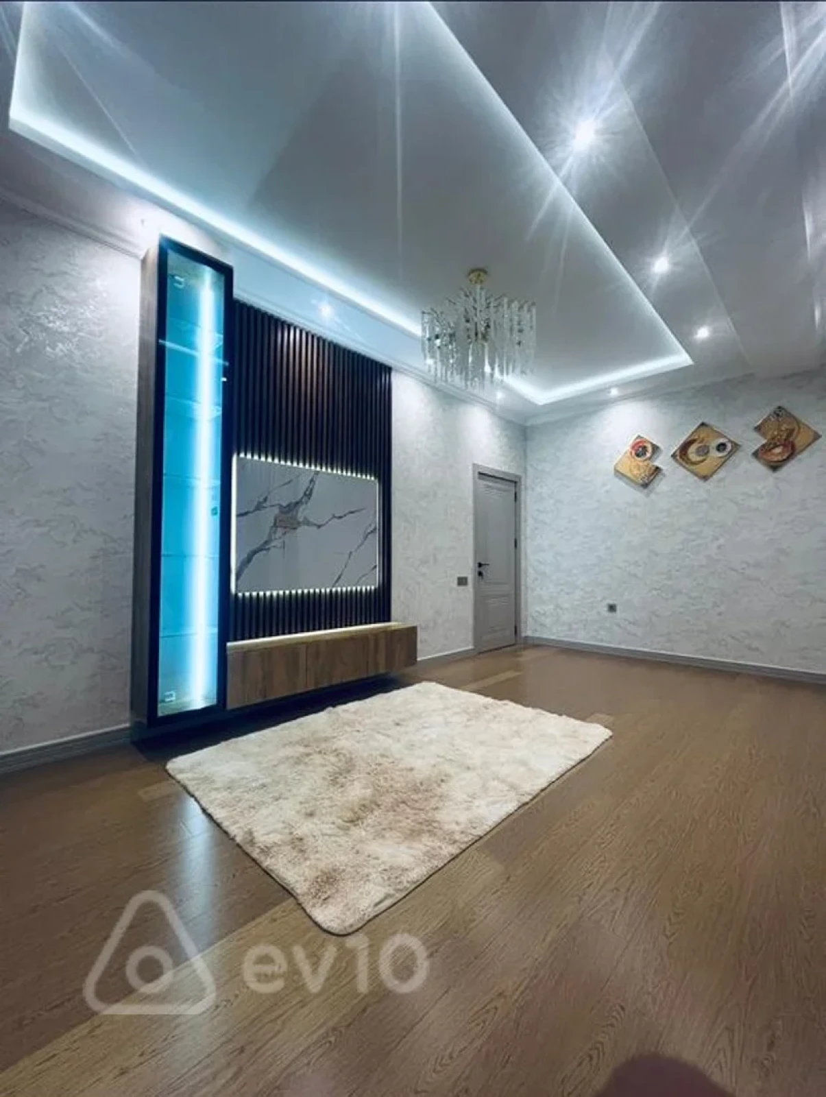 Satılır 3 otaqlı yeni tikili 76 m²