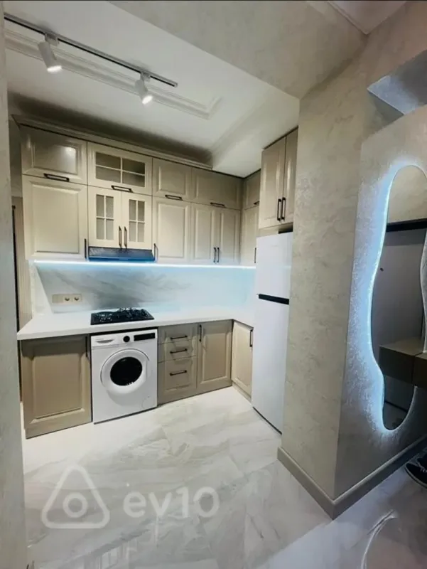 Satılır 3 otaqlı yeni tikili 76 m²