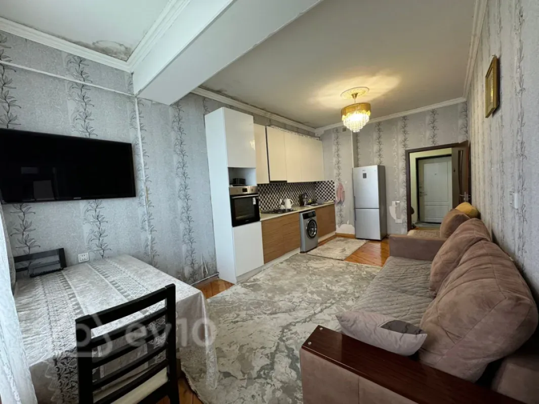 Satılır 2 otaqlı yeni tikili 62 m²