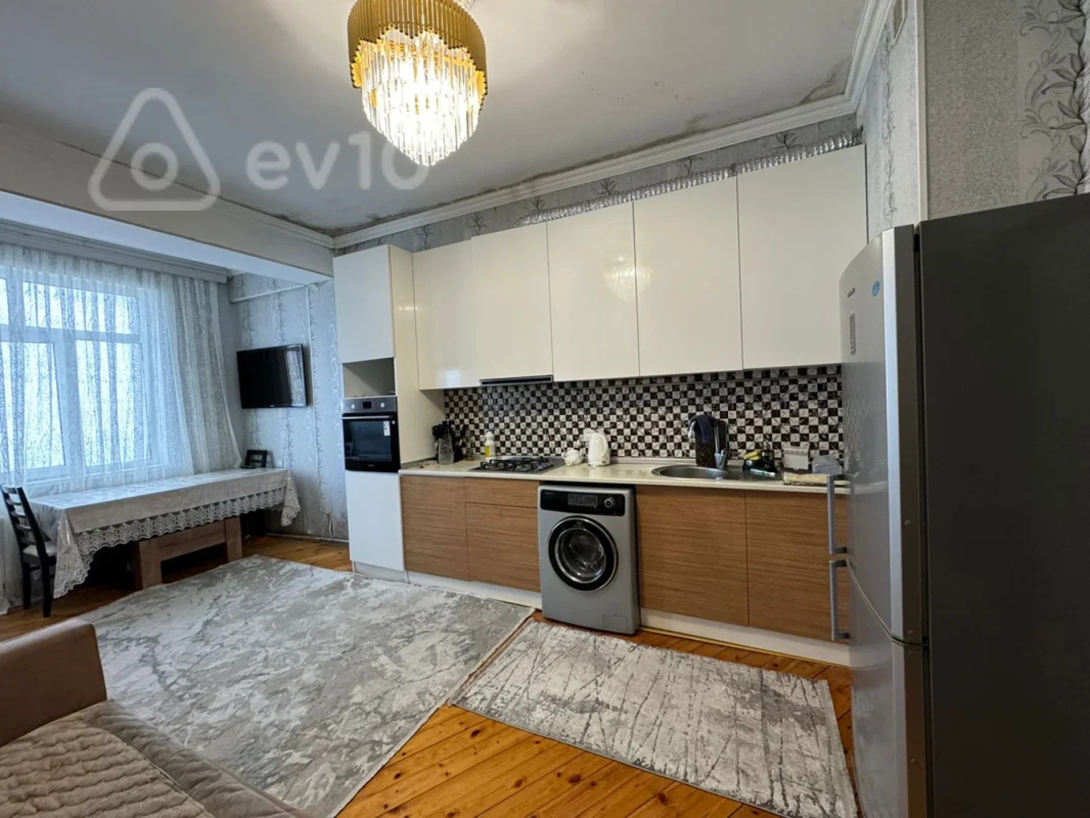 Satılır 2 otaqlı yeni tikili 62 m²