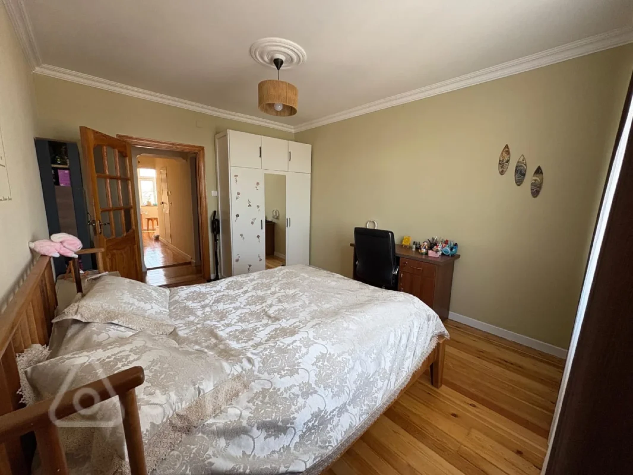 Satılır 4 otaqlı köhnə tikili 125 m²