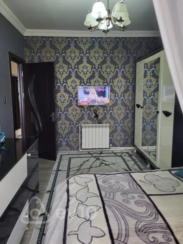 Satılır 3 otaqlı köhnə tikili 78 m²