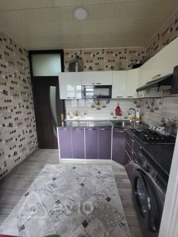 Satılır 3 otaqlı köhnə tikili 78 m²