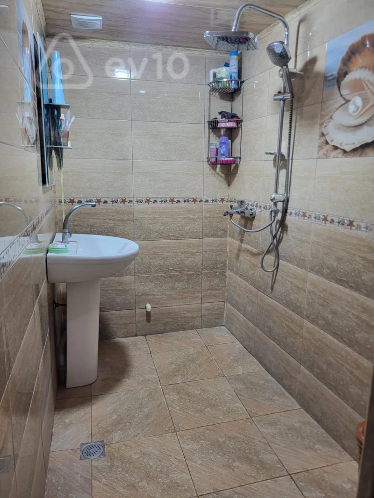 Satılır 3 otaqlı köhnə tikili 78 m²