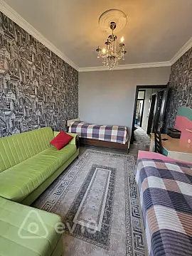 Satılır 3 otaqlı köhnə tikili 78 m²