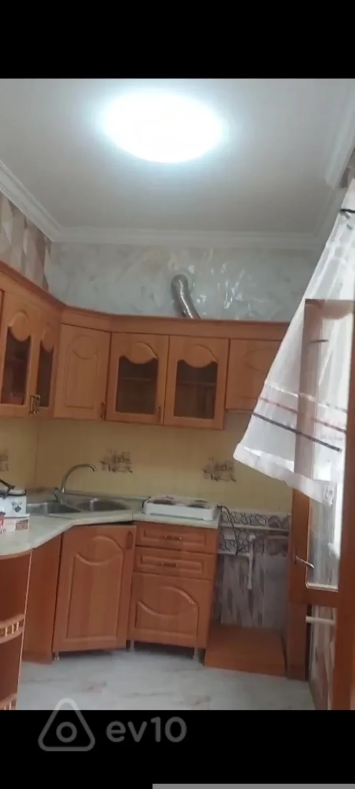 Satılır 3 otaqlı yeni tikili 100 m²