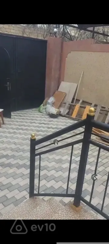 Satılır 3 otaqlı yeni tikili 100 m²