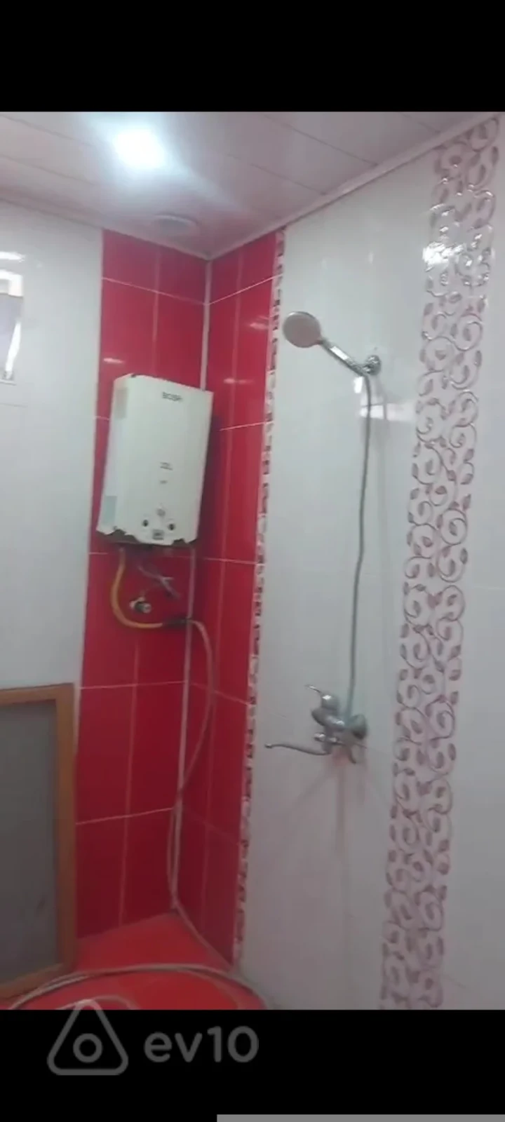 Satılır 3 otaqlı yeni tikili 100 m²