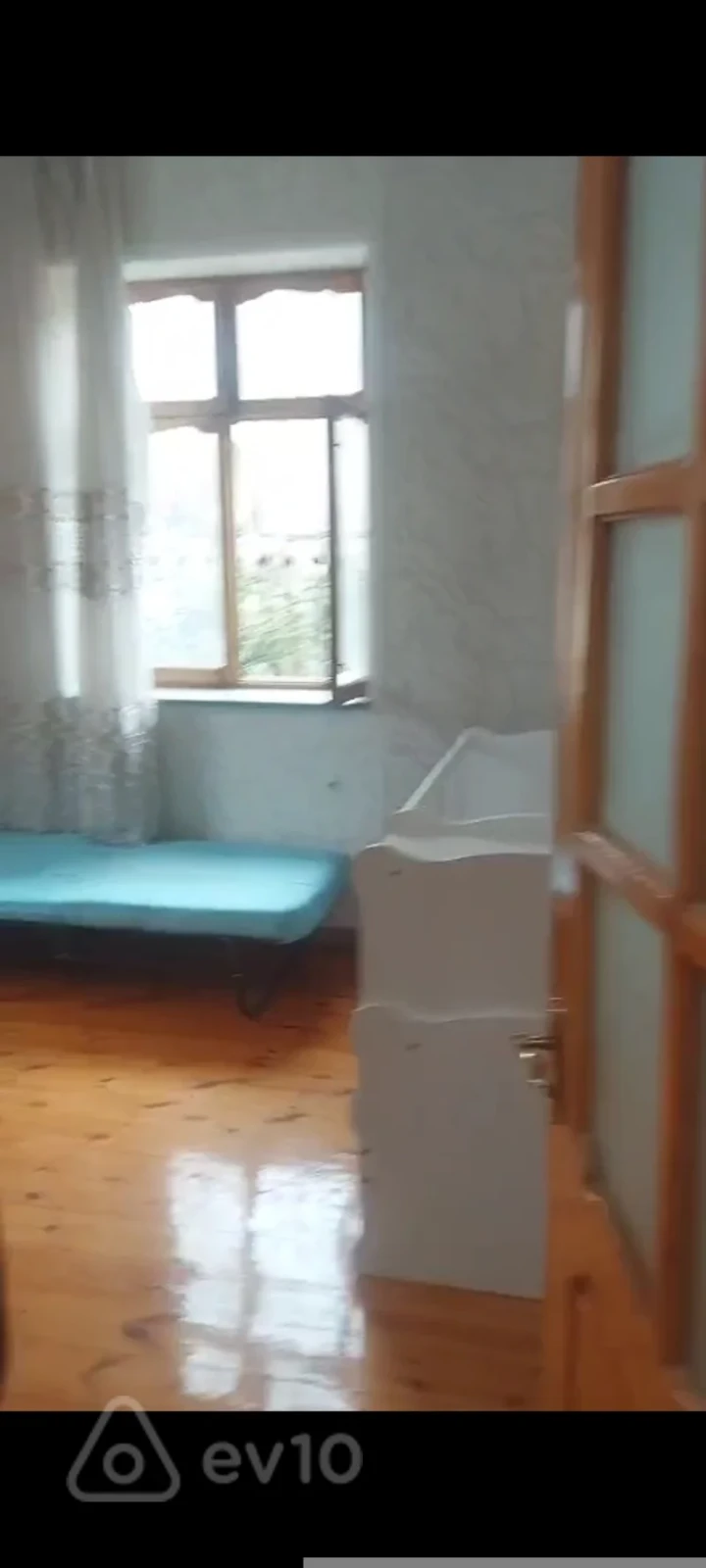 Satılır 3 otaqlı yeni tikili 100 m²