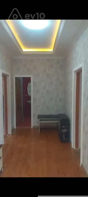 Satılır 3 otaqlı yeni tikili 100 m²